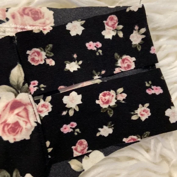 Victoria Secret size Large Cheekster Tanga brand new with tag - Picture 5 of 8